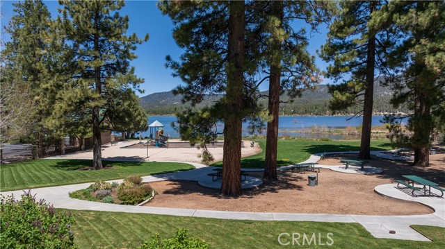 Detail Gallery Image 5 of 40 For 0 Marina Ct, Big Bear Lake,  CA 92315 - – Beds | – Baths