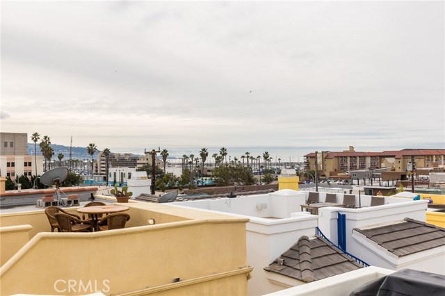 155 1st Court, Hermosa Beach, California 90254, 4 Bedrooms Bedrooms, ,2 BathroomsBathrooms,Residential,Sold,1st,SB17000952