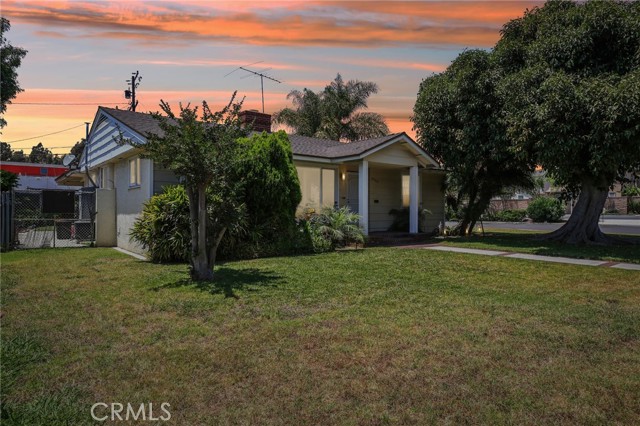 Detail Gallery Image 1 of 1 For 15903 Dalmatian Ave, La Mirada,  CA 90638 - 3 Beds | 2 Baths