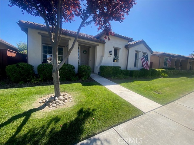 Detail Gallery Image 1 of 1 For 2657 Alameda Dr, Paso Robles,  CA 93446 - 2 Beds | 2 Baths