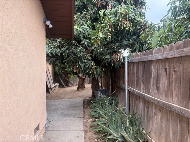 Detail Gallery Image 36 of 40 For 878 E Holly St, Rialto,  CA 92376 - 4 Beds | 3 Baths