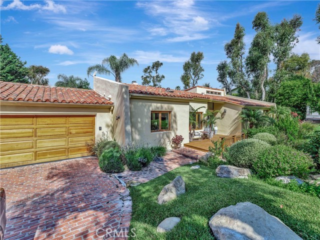 3635 Serra RD