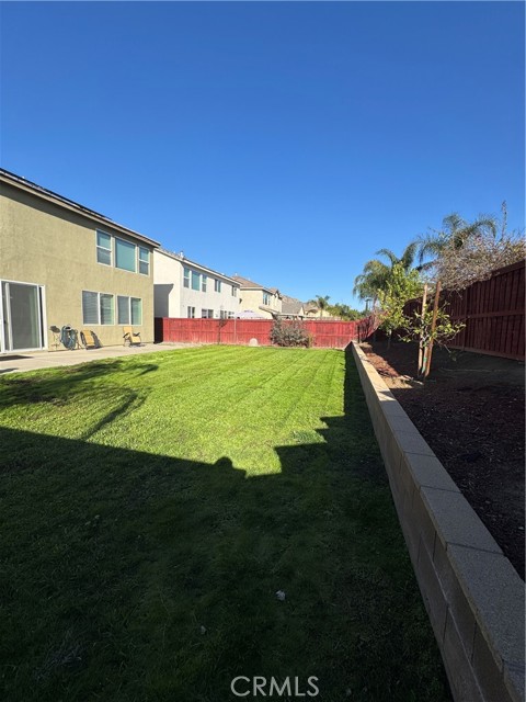 29101 Springshores Drive, Menifee CA: https://media.crmls.org/medias/77528b98-af5e-4c2d-9d2b-a0a3a2d0249a.jpg