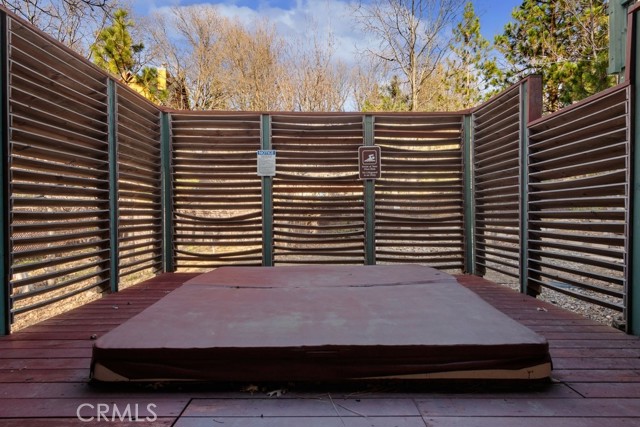 Detail Gallery Image 33 of 41 For 28070 West Shore Rd, Lake Arrowhead,  CA 92352 - 4 Beds | 2/1 Baths