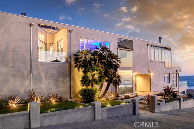 2522 The Strand, Manhattan Beach, California 90266, 3 Bedrooms Bedrooms, ,3 BathroomsBathrooms,Residential,For Sale,The Strand,SB24064130