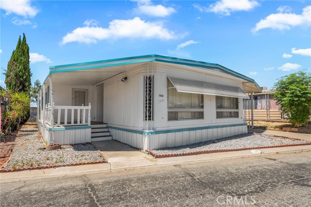 24414 University Ave., Loma Linda CA: https://media.crmls.org/medias/77538532-1d53-4d78-a576-da3ea5d56452.jpg