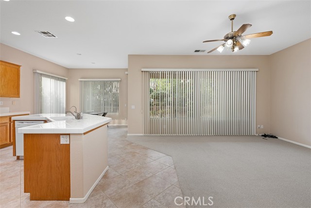 28658 Shady Brook Drive, Menifee CA: https://media.crmls.org/medias/775393b8-a829-4923-becc-315005c902d2.jpg