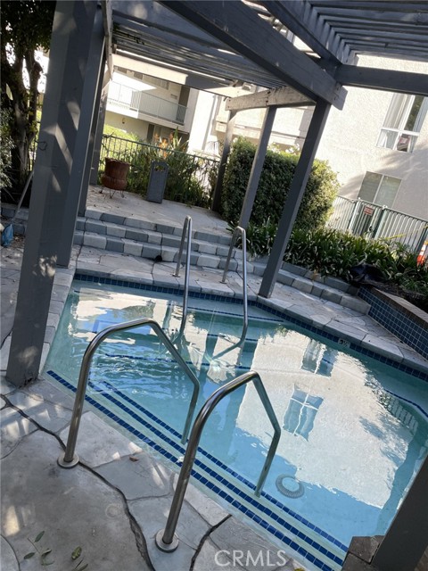 Detail Gallery Image 20 of 28 For 20134 Leadwell St #375,  Winnetka,  CA 91306 - 2 Beds | 2 Baths