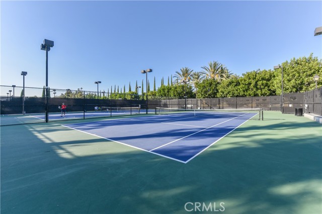 80 Great, Irvine CA: https://media.crmls.org/medias/7754282b-1b82-4bf1-948b-936f26c6bbc3.jpg