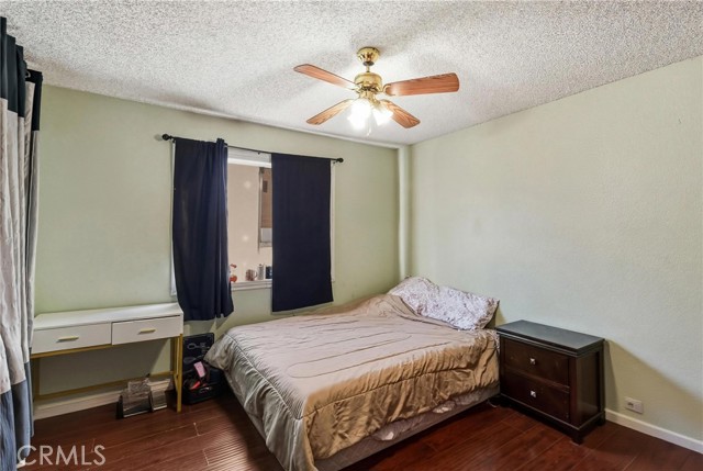 Detail Gallery Image 21 of 27 For 10531 Elm, Bloomington,  CA 92316 - 3 Beds | 2 Baths