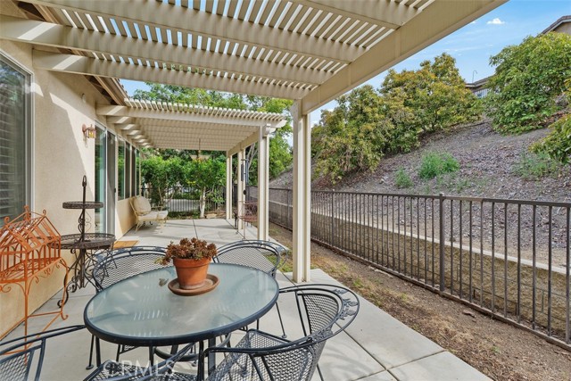 Detail Gallery Image 25 of 44 For 24247 Songsparrow Ln, Corona,  CA 92883 - 2 Beds | 2 Baths