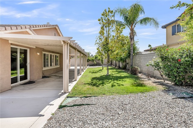 Detail Gallery Image 31 of 39 For 16569 Sugar Ln, Fontana,  CA 92337 - 4 Beds | 2/1 Baths