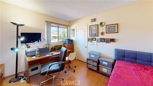 Detail Gallery Image 24 of 29 For 17032 Goya, Granada Hills,  CA 91344 - 4 Beds | 3 Baths