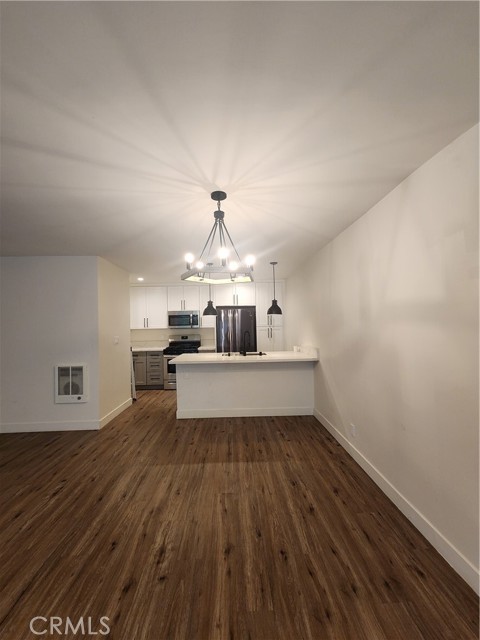 Detail Gallery Image 10 of 36 For 120 S Francisca Ave #6,  Redondo Beach,  CA 90277 - 2 Beds | 2 Baths