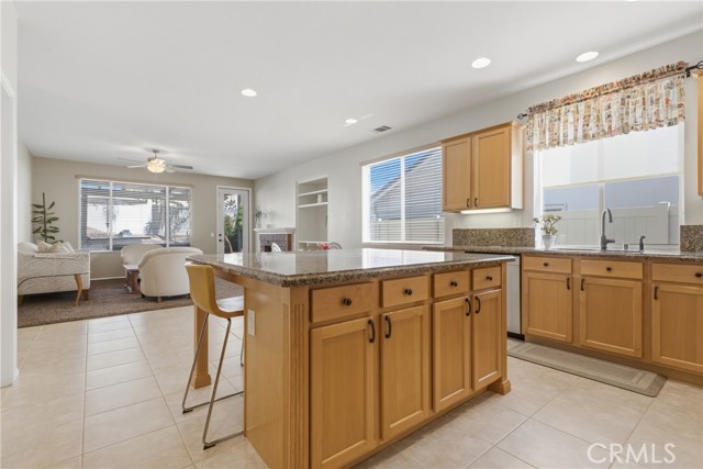 Detail Gallery Image 21 of 73 For 43916 Barletta St, Temecula,  CA 92592 - 5 Beds | 3 Baths