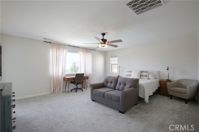 33060 Toledo Bend Court, Winchester CA: https://media.crmls.org/medias/7759725f-0cff-4908-83ae-66b9f66af80b.jpg