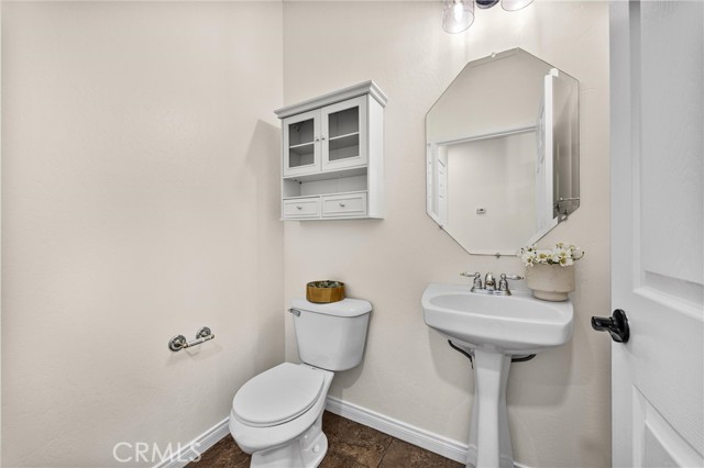 11515 Regarse, Bakersfield CA: https://media.crmls.org/medias/77599021-a81a-414f-a3e5-dff0289fdd6c.jpg