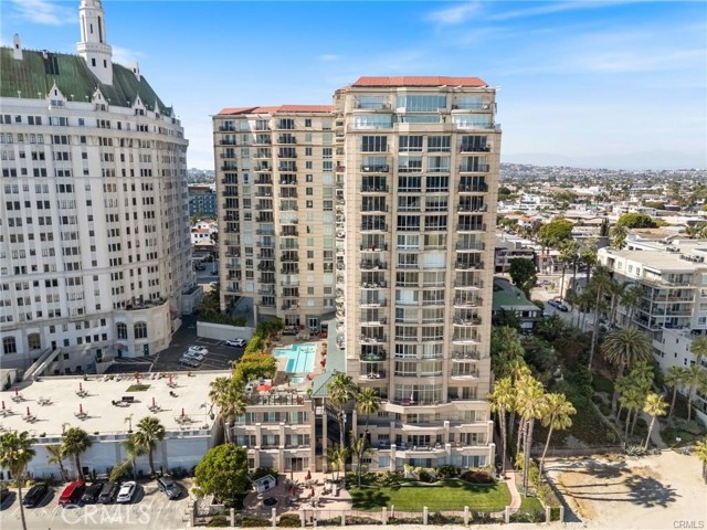 850 E Ocean Boulevard, Long Beach CA: https://media.crmls.org/medias/7759c9dc-5190-43ba-bd6f-d9ac38be8193.jpg