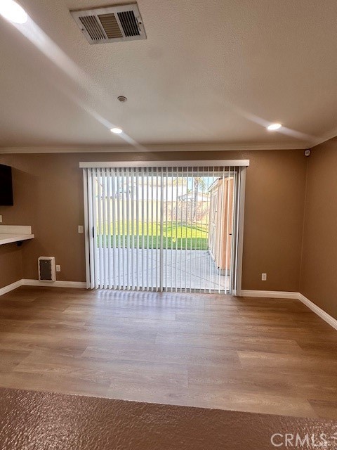 6379 Pintail Way, Fontana CA: https://media.crmls.org/medias/775bc701-f17b-44cb-8594-934843fd5ced.jpg