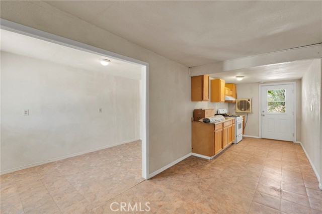Detail Gallery Image 59 of 75 For 12660 Ivanhoe Rd, Lucerne Valley,  CA 92356 - 12 Beds | 12 Baths
