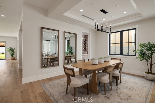 Detail Gallery Image 13 of 75 For 1820 9th St, Manhattan Beach,  CA 90266 - 6 Beds | 6/1 Baths