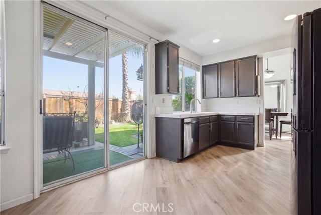 Detail Gallery Image 10 of 41 For 9200 Lantana Dr, Corona,  CA 92883 - 4 Beds | 3 Baths