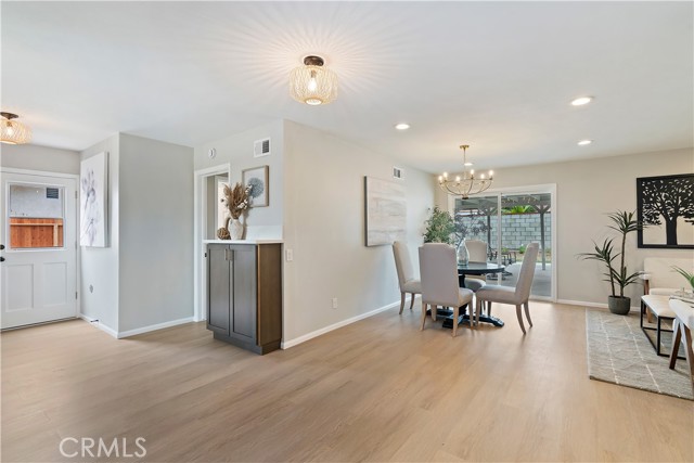 Detail Gallery Image 11 of 29 For 1667 Wilton St, Simi Valley,  CA 93065 - 4 Beds | 2 Baths