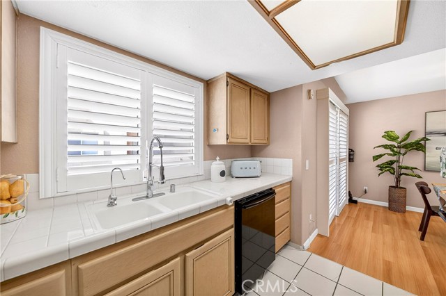 Detail Gallery Image 13 of 26 For 5342 Bishop, Cypress,  CA 90630 - 2 Beds | 2/1 Baths