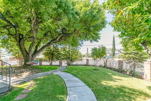 Detail Gallery Image 4 of 37 For 6602 Charlesworth Ave, North Hollywood,  CA 91606 - 3 Beds | 2 Baths