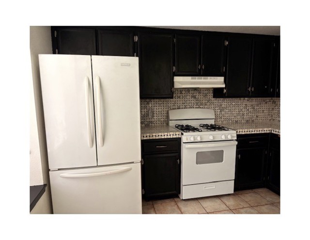 44672 La Paz Road, Temecula CA: https://media.crmls.org/medias/77621e01-6987-4854-a200-630a2f1877ea.jpg