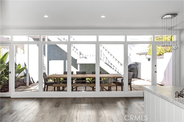 525 21st St, Manhattan Beach, California 90266, 3 Bedrooms Bedrooms, ,1 BathroomBathrooms,Residential,For Sale,21st St,SB25020966