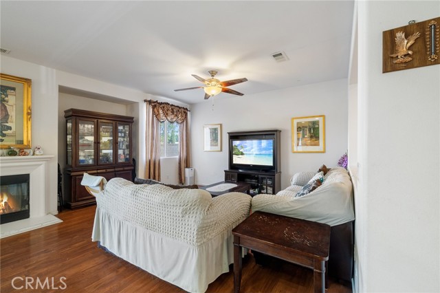 Detail Gallery Image 16 of 54 For 44014 42nd St, Lancaster,  CA 93536 - 5 Beds | 3 Baths