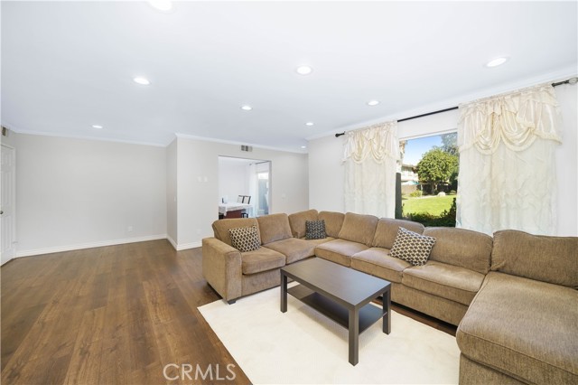 12244 Runnymede Street, 2 photo 2
