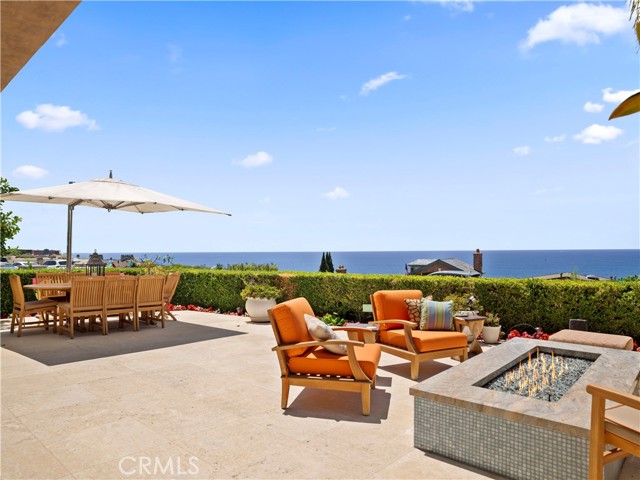 Detail Gallery Image 3 of 34 For 3308 Ocean Bld, Corona Del Mar,  CA 92625 - 5 Beds | 6/2 Baths