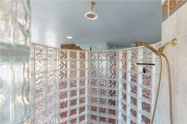 Detail Gallery Image 30 of 48 For 425 Lake Vista, Lakeport,  CA 95453 - 3 Beds | 3/2 Baths