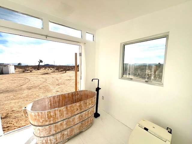 Detail Gallery Image 24 of 39 For 1345 Shangrila, Joshua Tree,  CA 92252 - 1 Beds | 1 Baths