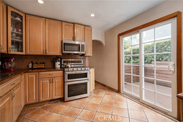 1700 Stanford Avenue, Redondo Beach CA: https://media.crmls.org/medias/7765db19-bbaa-4b58-94fc-2e9ed4167e54.jpg