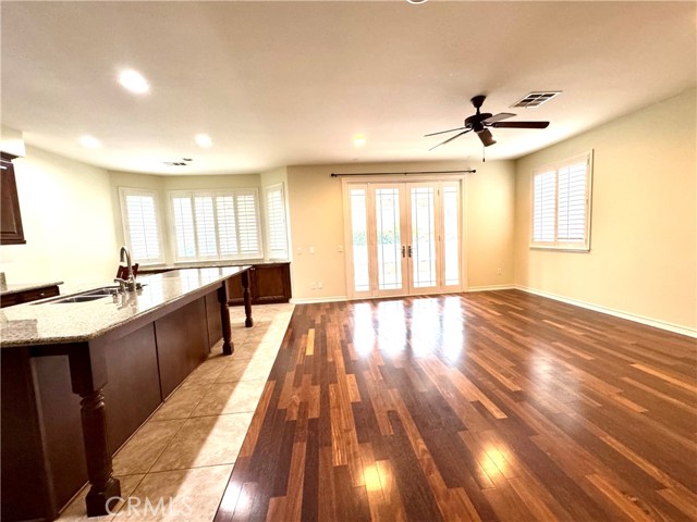 Detail Gallery Image 6 of 23 For 14344 Pointer, Corona,  CA 92880 - 4 Beds | 3 Baths