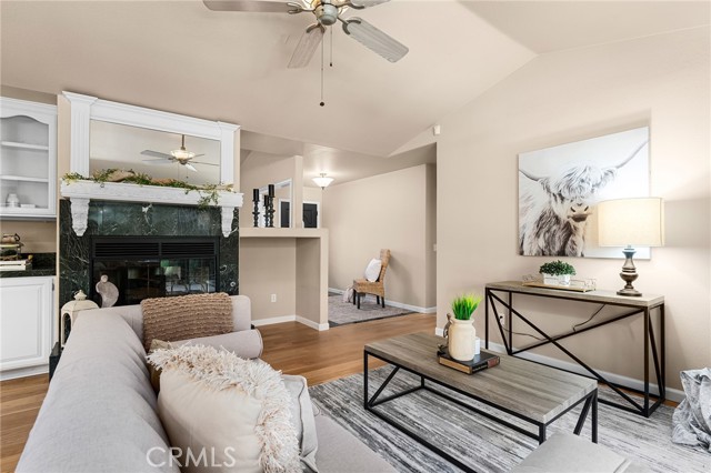 12 Smith Brothers Court, Chico CA: https://media.crmls.org/medias/77663130-a6fa-4b44-9de9-4999ebc89b54.jpg