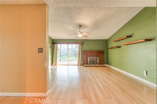 Detail Gallery Image 6 of 46 For 562 Sunset, Merced,  CA 95340 - 4 Beds | 2 Baths