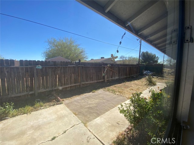 Detail Gallery Image 18 of 18 For 21061 Nisqually Rd #C,  Apple Valley,  CA 92308 - 2 Beds | 2 Baths