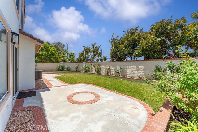 13381 Presidio Place, Tustin CA: https://media.crmls.org/medias/7767784d-97e2-483d-9959-3498bcc8689c.jpg
