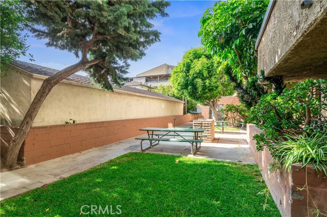 Detail Gallery Image 35 of 40 For 320 E Stocker St #317,  Glendale,  CA 91207 - 1 Beds | 2 Baths