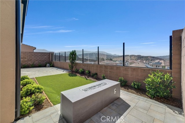 218 Collino, Irvine CA: https://media.crmls.org/medias/776849b3-dcc2-482b-9a6f-49082f184ed6.jpg