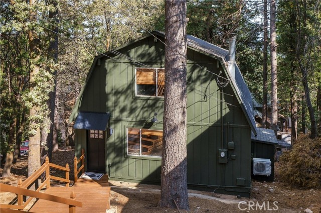 3 Bed Home for Sale in Rimforest, California