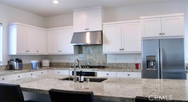 1886 S Westside Drive, Anaheim CA: https://media.crmls.org/medias/77694369-e5f6-4810-bcef-7e3c7db67709.jpg