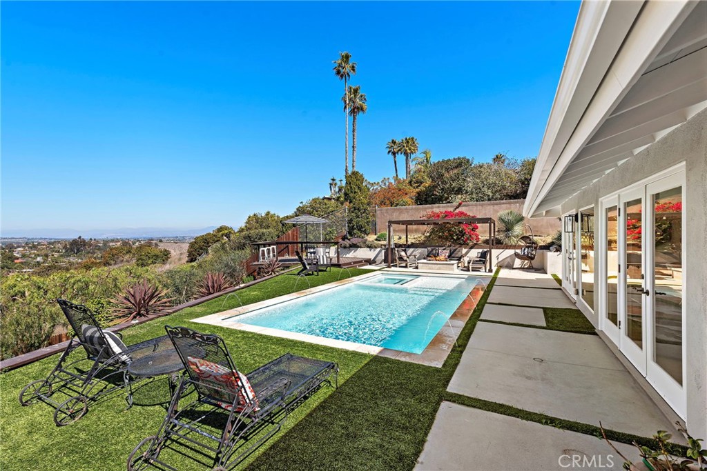 776a0ce8 5933 4c5b A7be Ff56ffb96946