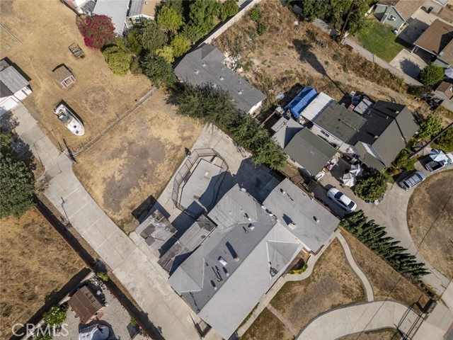1123 S Walnut Avenue, West Covina CA: https://media.crmls.org/medias/776b4b57-b3b6-445a-ae54-2de68188efa7.jpg
