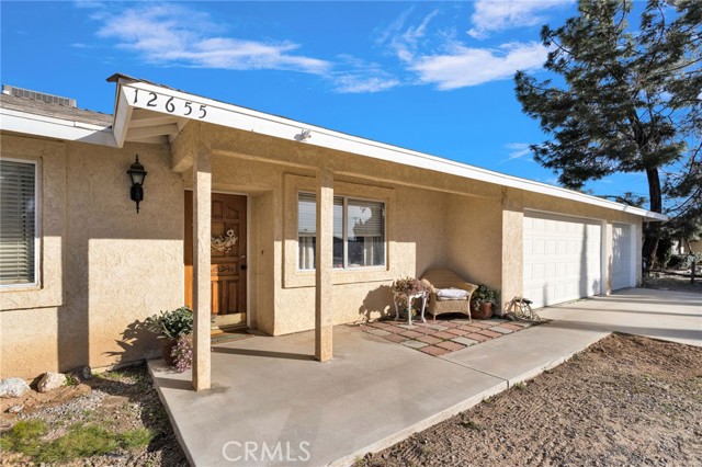 Detail Gallery Image 7 of 52 For 12655 Pocono, Apple Valley,  CA 92308 - 3 Beds | 2 Baths