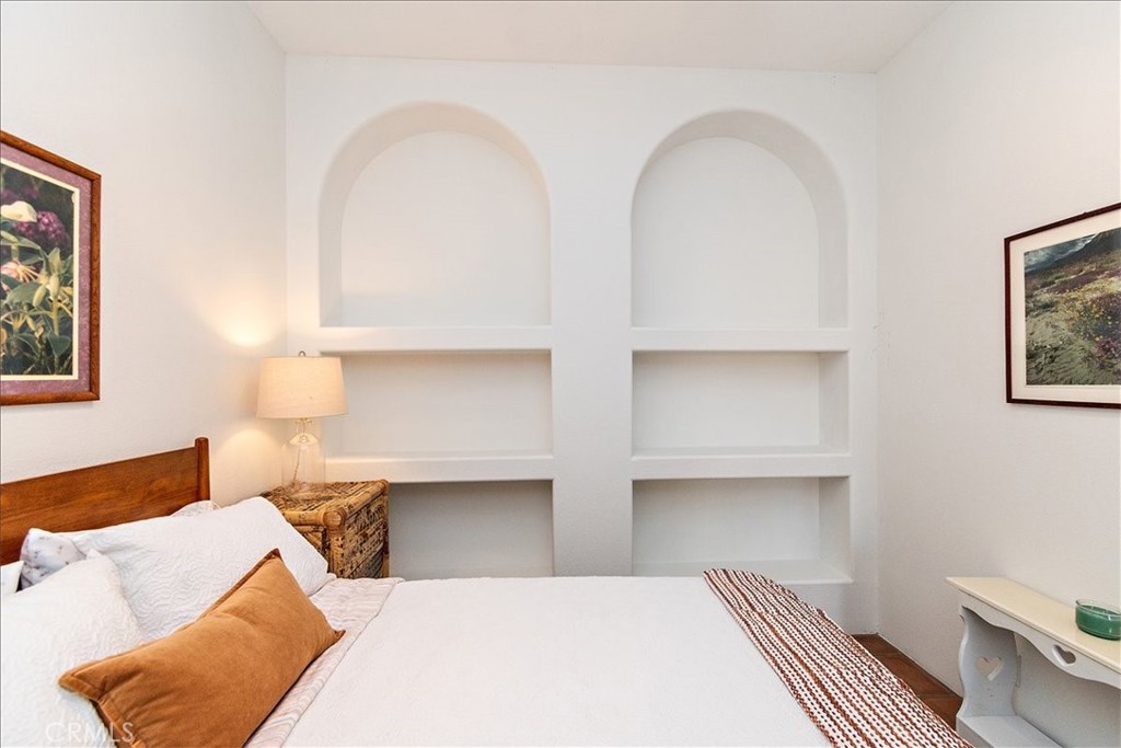 MLS #OC25260928 image #7